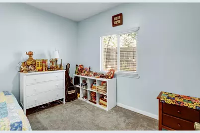7997 Alta Vista Lane, Citrus Heights, CA 95610 - Photo 18