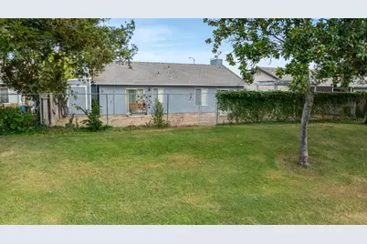 774 Long Barn Drive, Lathrop, CA 95330 - Photo 16