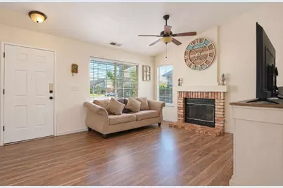 774 Long Barn Drive, Lathrop, CA 95330 - Photo 4
