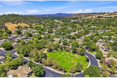 3931 Ironwood Drive, El Dorado Hills, CA 95762 - Photo 38