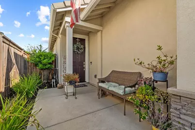 613 Brooklyn Court, Lincoln, CA 95648 - Photo 4