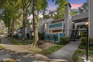 300 Del Verde Cir, Sacramento, CA 95833 - Photo 1