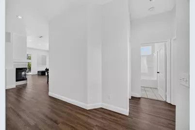 8601 Charente Way, Elk Grove, CA 95758 - Photo 6