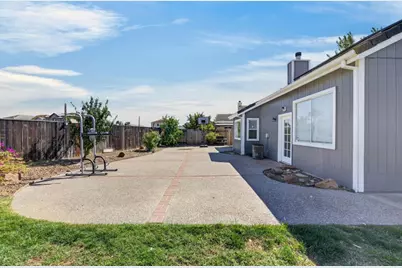 8601 Charente Way, Elk Grove, CA 95758 - Photo 48
