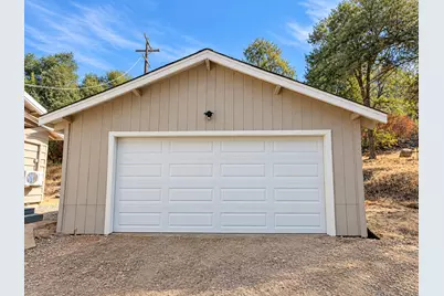 19695 Serrano Road, Sonora, CA 95370 - Photo 16