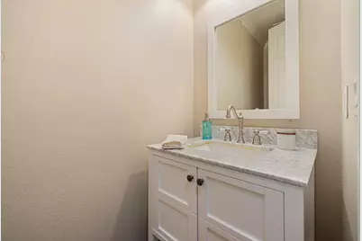 3000 Queens Gate Court, Modesto, CA 95355 - Photo 12
