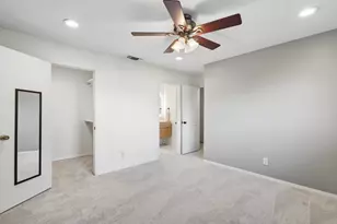 7468 St Tropez Way, Sacramento, CA 95842 - Photo 16