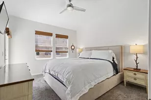 1900 Danbrook Dr, Sacramento, CA 95835 - Photo 12