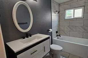 2421 Stanfield Dr, Stockton, CA 95209 - Photo 22