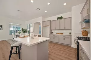 5843 Bridgecross Dr, Sacramento, CA 95835 - Photo 12