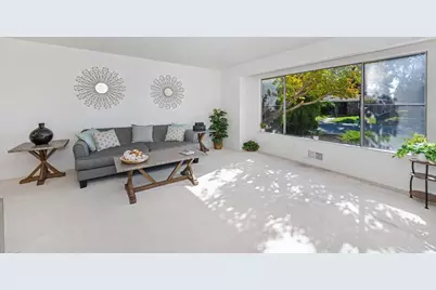 6618 Trudy Way, Sacramento, CA 95831 - Photo 8