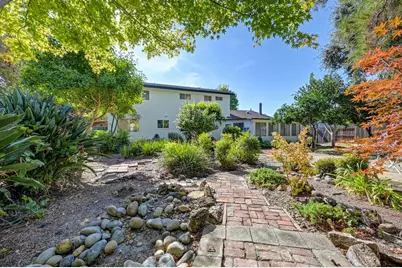 6618 Trudy Way, Sacramento, CA 95831 - Photo 44
