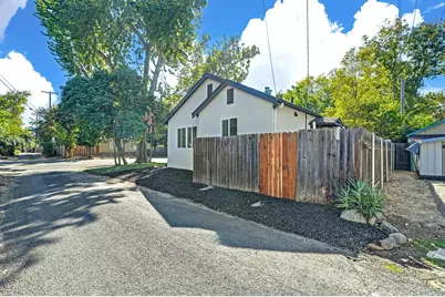 419 Bonita Street, Roseville, CA 95678 - Photo 4