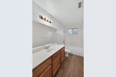 7612 Wynndel Way, Elk Grove, CA 95758 - Photo 32