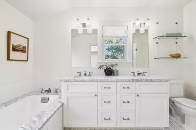 1709 37th Street, Sacramento, CA 95816 - Photo 26