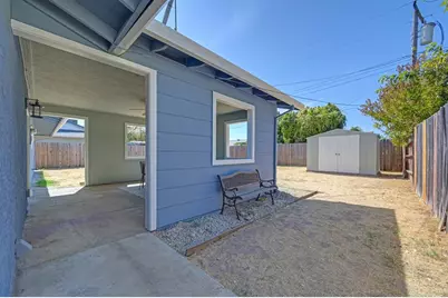 7012 Briggs Drive, Sacramento, CA 95828 - Photo 28