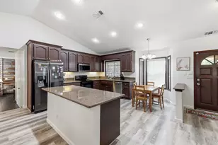 1028 Kensington Dr, Roseville, CA 95661 - Photo 18