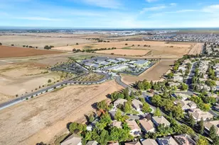 23 Agnell Ct, Sacramento, CA 95835 - Photo 70