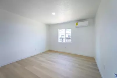 3932 Mahogany Street, Sacramento, CA 95838 - Photo 12
