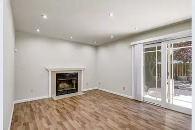 6932 Springmont Drive, Elk Grove, CA 95758 - Photo 8