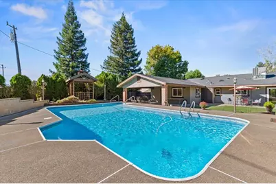 8071 Milnes Avenue, Roseville, CA 95747 - Photo 40