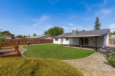 8000 Alma Mesa Way, Citrus Heights, CA 95610 - Photo 4