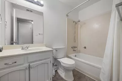 2423 W Elm Street, Lodi, CA 95242 - Photo 16