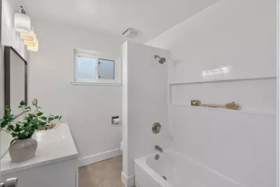 79 Malone Court, Sacramento, CA 95820 - Photo 40