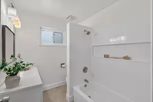 79 Malone Ct, Sacramento, CA 95820 - Photo 40