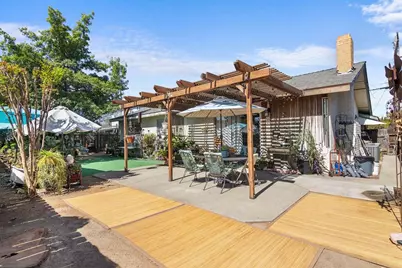 1018 Huntington Drive, Modesto, CA 95350 - Photo 24