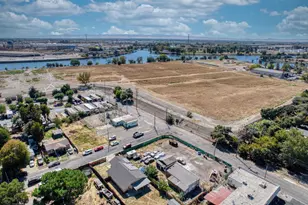 2637 W Acacia, Stockton, CA 95203 - Photo 48