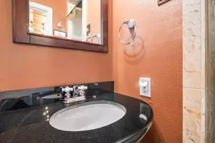 1310 Del Vale Ave, Modesto, CA 95350 - Photo 40