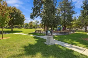2180 Cambridge St, Sacramento, CA 95815 - Photo 54
