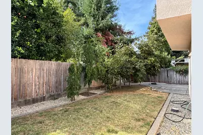 1053 L Aloutte Way, Sacramento, CA 95831 - Photo 30