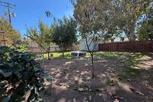1319 Cannon St, Sacramento, CA 95815 - Photo 38