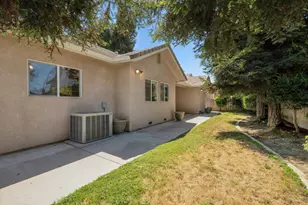 2424 Thaddeous Dr, Escalon, CA 95320 - Photo 40