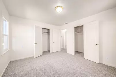 5601 Bonniemae Way, Sacramento, CA 95824 - Photo 12