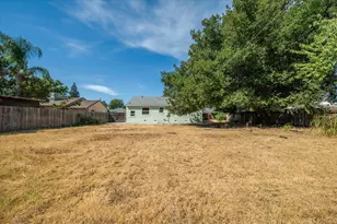 5601 Bonniemae Way, Sacramento, CA 95824 - Photo 20