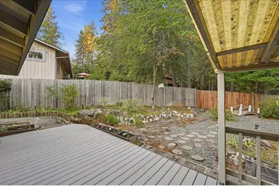 11589 Ragan Way, Grass Valley, CA 95949 - Photo 32