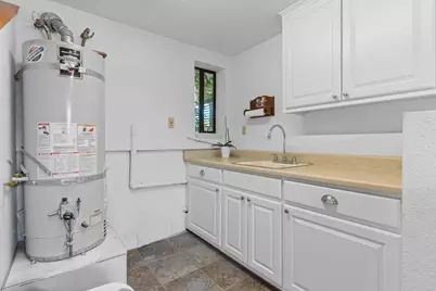 8865 Phoenix Avenue, Fair Oaks, CA 95628 - Photo 26