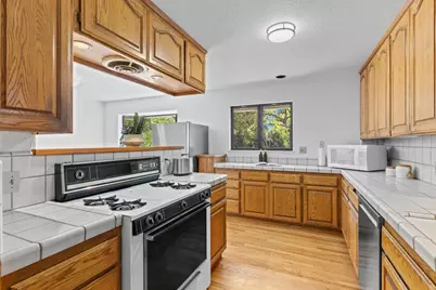 8865 Phoenix Avenue, Fair Oaks, CA 95628 - Photo 14