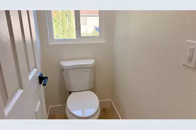 5417 Elk Hollow Court, Elk Grove, CA 95758 - Photo 38