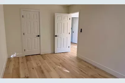 5417 Elk Hollow Court, Elk Grove, CA 95758 - Photo 32