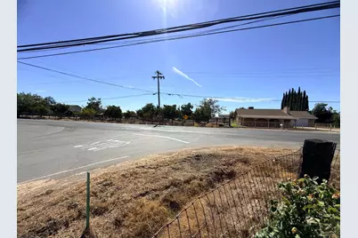 11663 E Copperopolis Road, Stockton, CA 95215 - Photo 22
