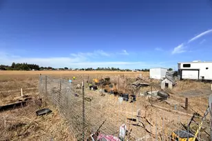 11663 E Copperopolis Rd, Stockton, CA 95215 - Photo 14