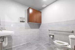 318 12th St, Sacramento, CA 95814 - Photo 16