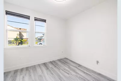 1837 S La Barbera Avenue, Mountain House, CA 95391 - Photo 8