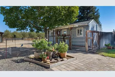 7625 Rodden Road, Oakdale, CA 95361 - Photo 40
