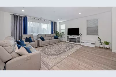 4033 Knots St, Roseville, CA 95747 - Photo 14