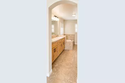 5590 Seedling Way, Linda, CA 95901 - Photo 8